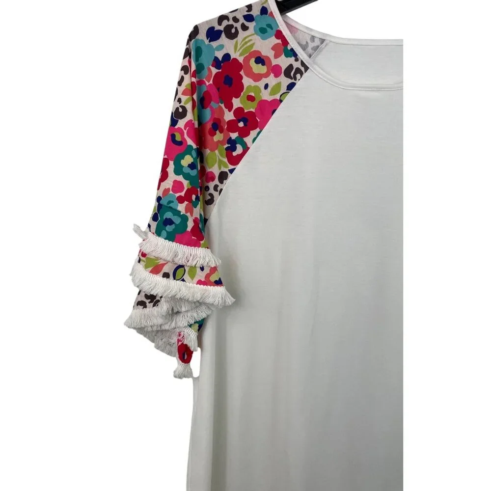 Cellabie White Multicolor Floral Fringe Half Sleeve Jersey Top Womens Size 3XL - Picture 4 of 8